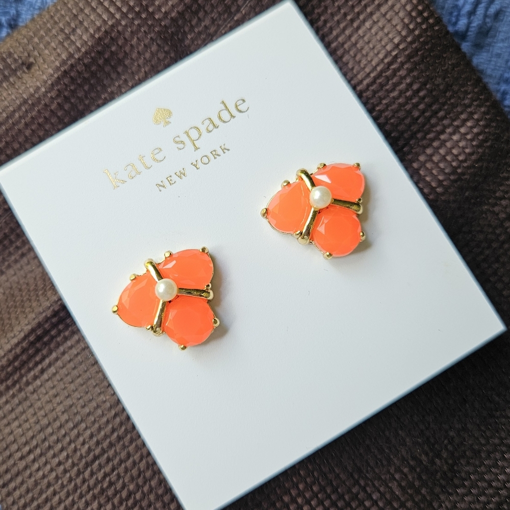 kate spade Coral Crystal Cluster Stud Earrings Faux Pearl 14k Gold Plated NWT - Picture 5 of 12